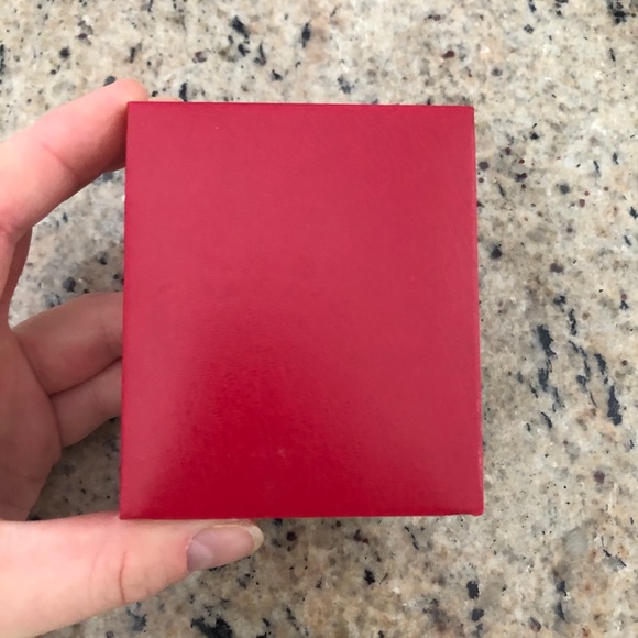 Necklace and earring set - Picture 4 of 4